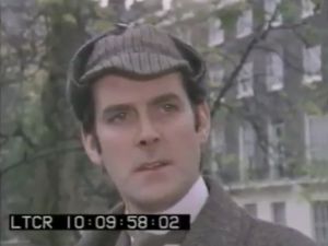 Sherlock Holmes (John Cleese)