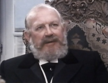 Joss Ackland as King Edward in TV movie Incident at Victoria Falls (1992)