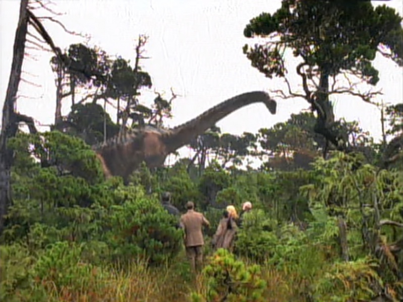 File:1998-the-lost-world-bergin-brontosaurus.jpg