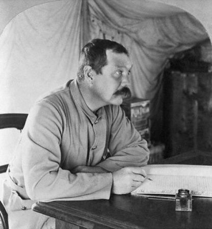 Arthur Conan Doyle in his tent at Bloemfontein.