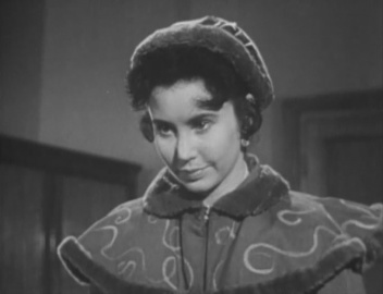 Bess Norton (June Rodney)