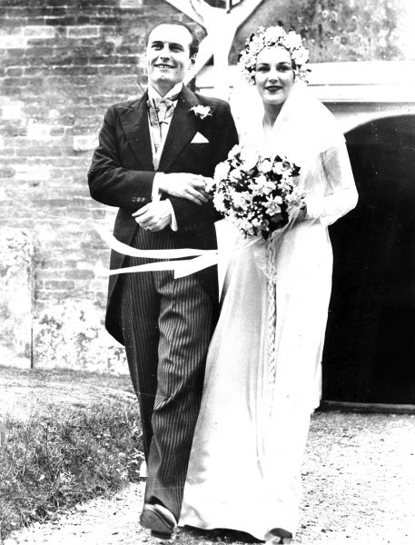 File:1938-05-23-marriage-adrian-conan-doyle-and-anna-andersen-02.jpg