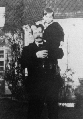 Kingsley with his father at Grayswood Beeches (1897).