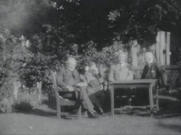 Conan Doyle Home Movie Footage 22 (38 sec.) Arthur Conan Doyle playing golf and sitting with friends