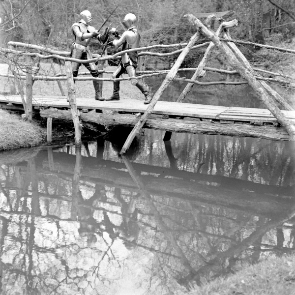 File:1948-03-adrian-conan-doyle-and-douglas-ash-fighting-on-bridge-01.jpg