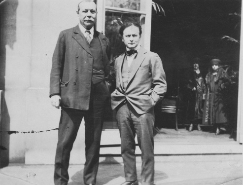 Arthur Conan Doyle and Harry Houdini.
