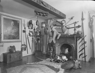 Adrian posing with his collection of armours (march 1948).