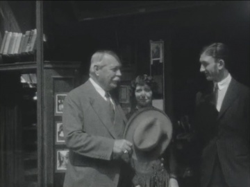 Conan Doyle Home Movie Footage 03+11 (76 sec.) Arthur Conan Doyle with his daughter Mary, Mr. R. G. Monier-Williams and Miss De Morgan in front of The Psychic Bookshop
