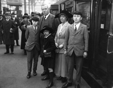 Adrian aged 13 (left) at Victoria Station (1923).